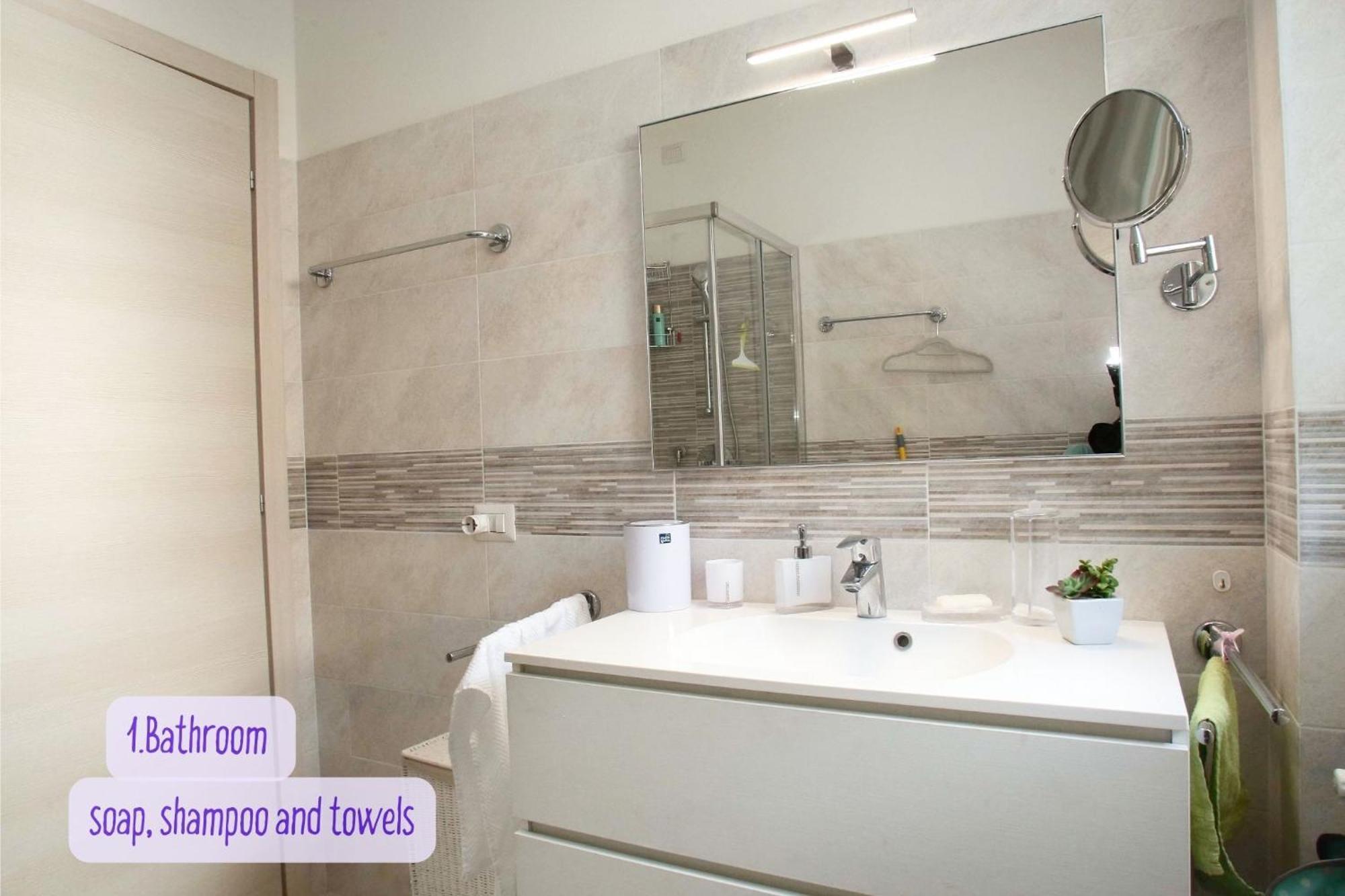 Panorama Lake View, Pool & Garden, 2 Bathrooms, Kingsize & Single-Beds, Fast Internet Toscolano Maderno Zewnętrze zdjęcie